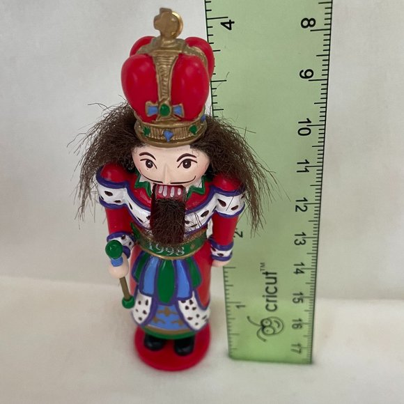 Holiday Nutcrackers ornaments - Set of 3 by Calton Cards - Picture 5 of 12